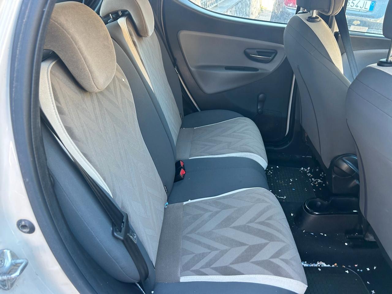 Lancia Ypsilon 0.9 TWINAIR 85 CV 5 porte GPL Ecochic Gold