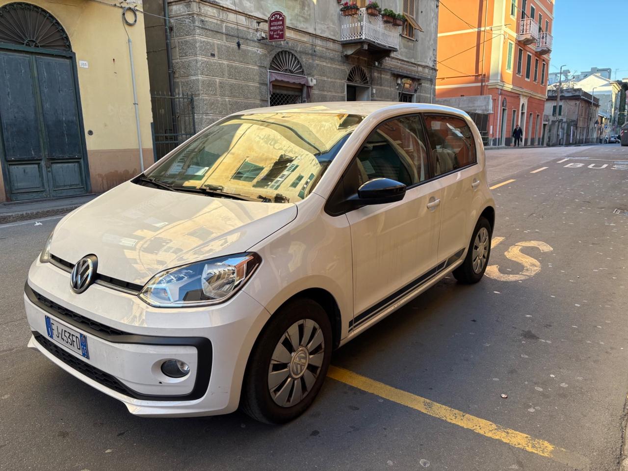 Volkswagen up! 1.0 75 CV 5p. high up!