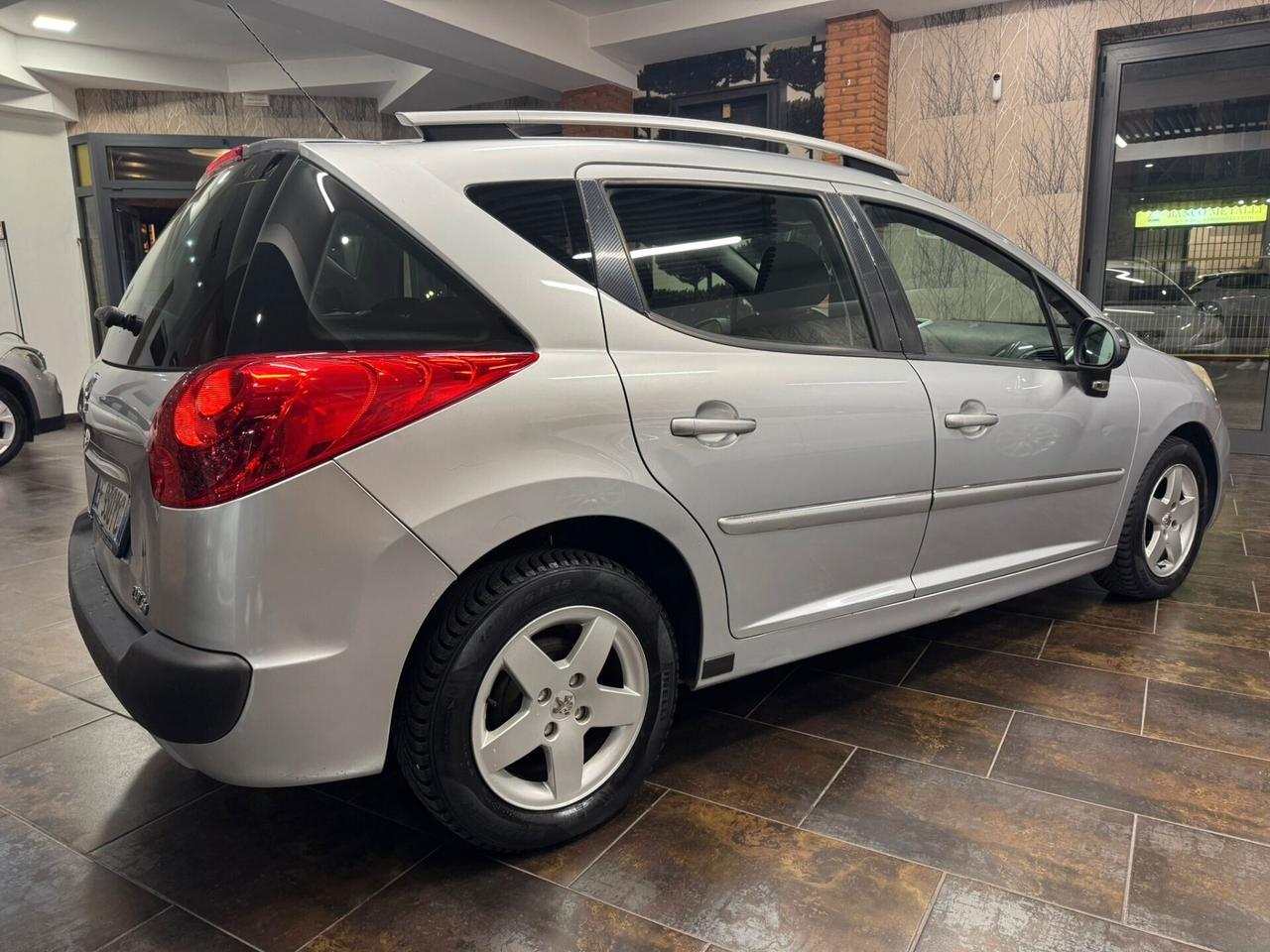 Peugeot 207 1.4 VTi 95CV SW Active