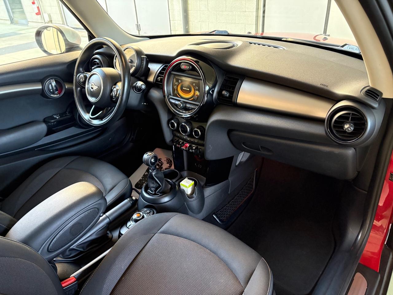 Mini Cooper D 1.5 Tetto Panoramico Apribile