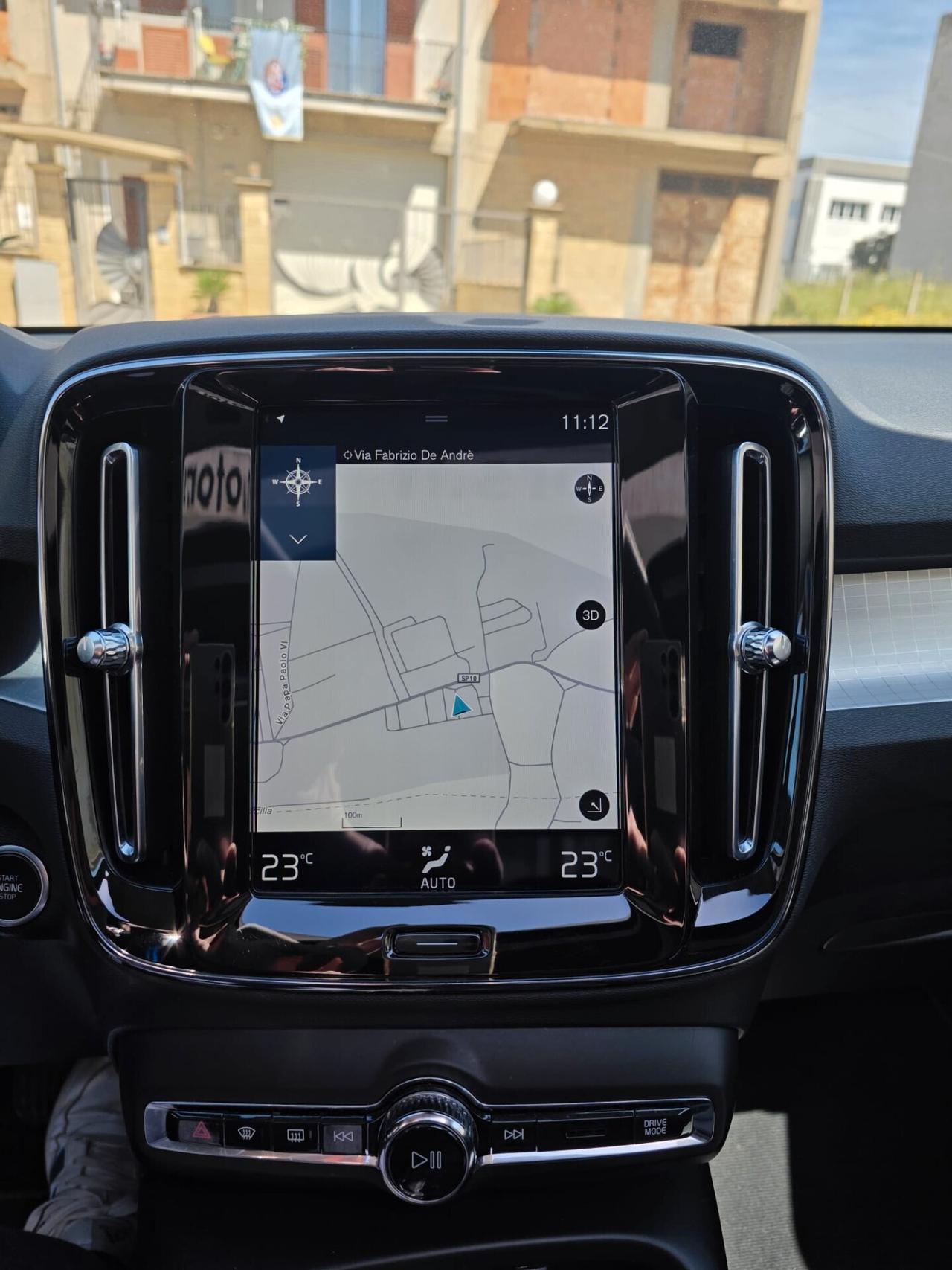 Volvo XC40 D3 Tettuccio HARMAN kardon