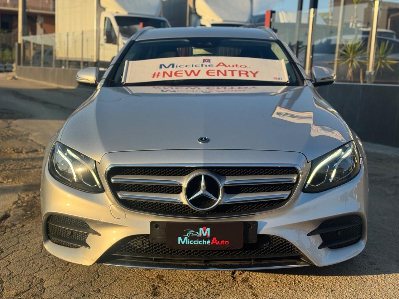MERCEDES E 220D 194 CV PREMIUM PLUS 4MATIC SOLO 39000 KM