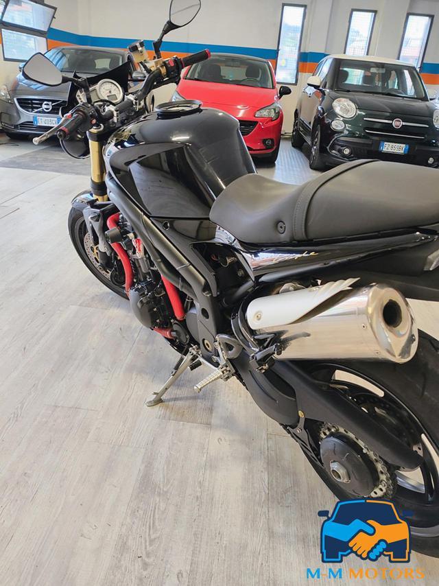 TRIUMPH Speed Triple 1050 speed triple 1050