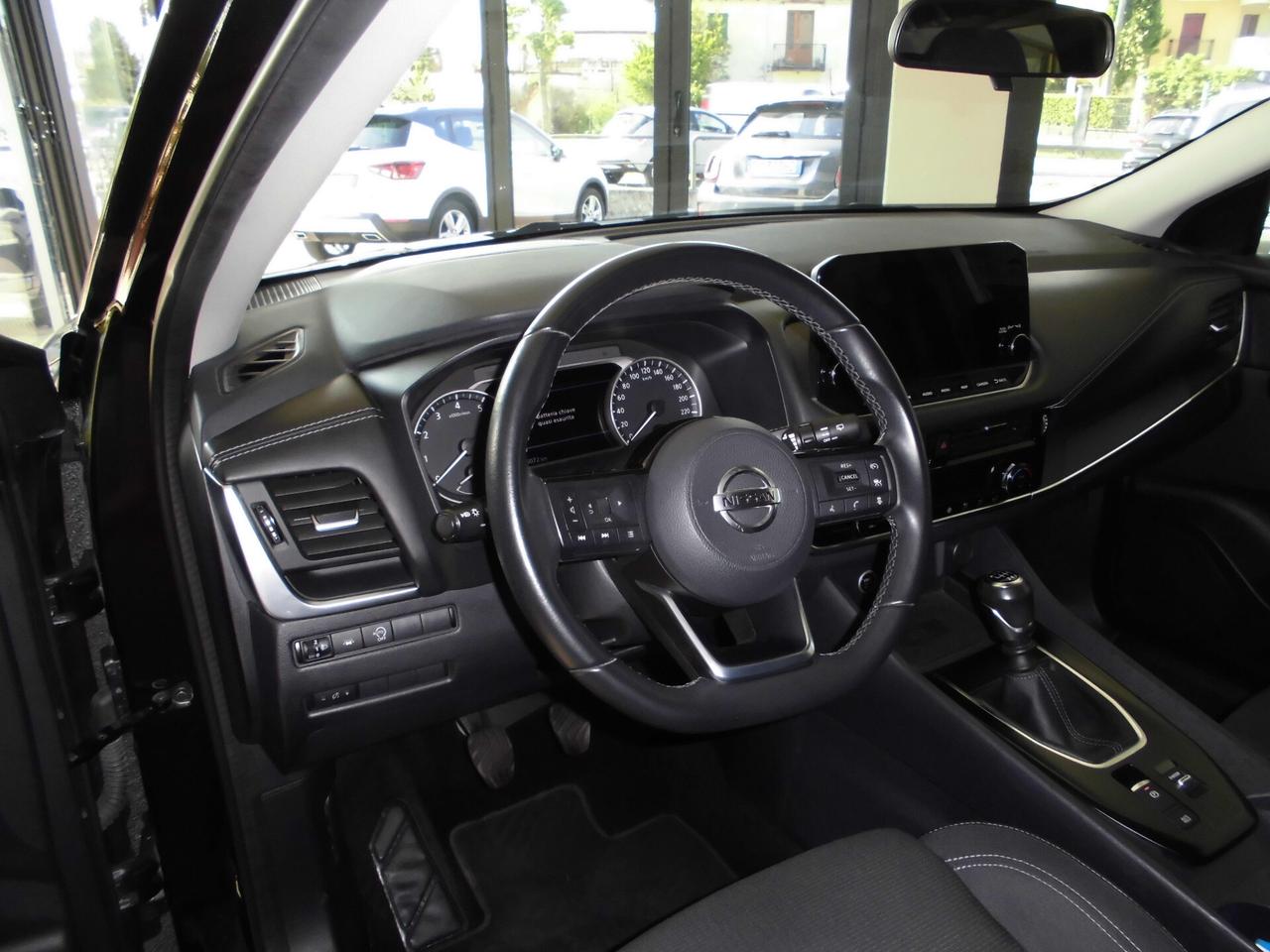 Nissan Qashqai MHEV 140 CV Business