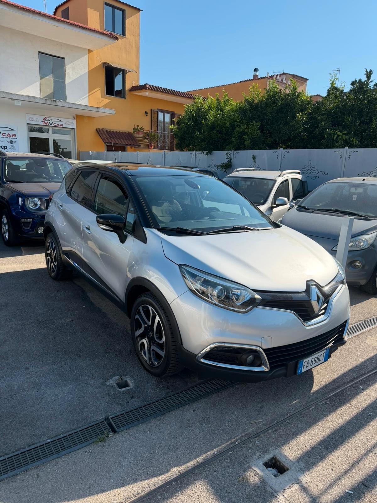 Renault Captur 1.5 dCi 890 CV AUTOMATICA