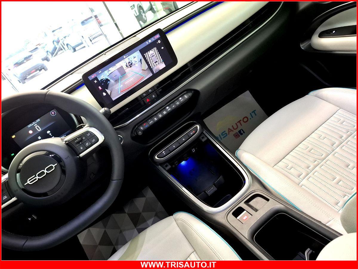 FIAT 600 1.2 T-GEN3 MHEV DCT La Prima NEOPATENTATI (FULL LED+PELLE+NAVI)