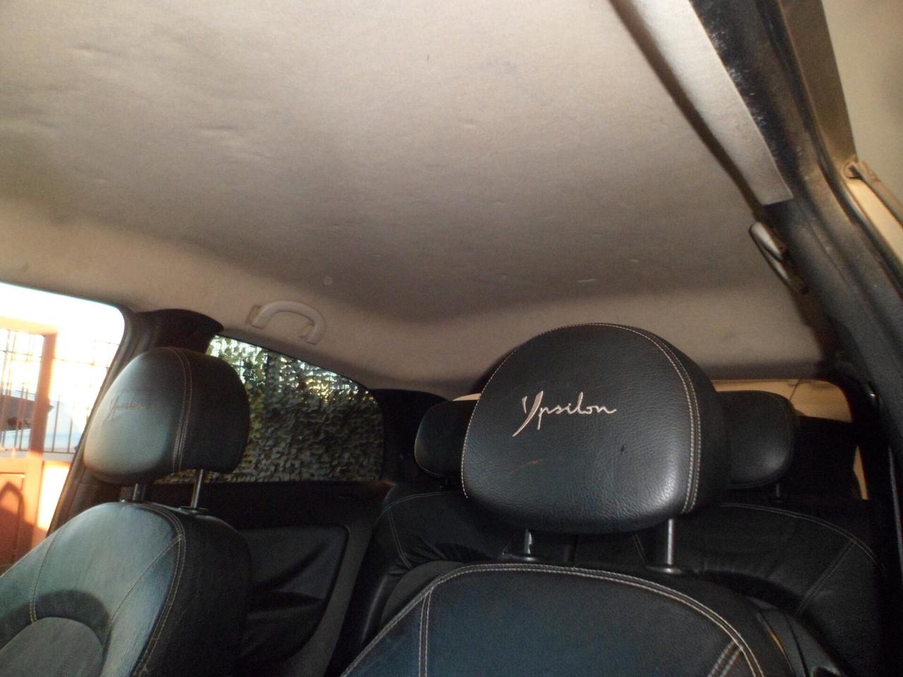 Lancia Ypsilon 1.3 MJT 90 CV MomoDesign 07