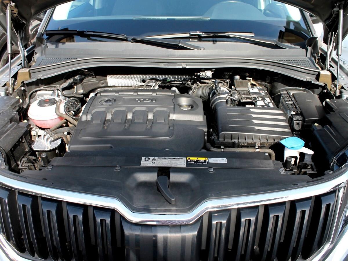 Skoda Kodiaq 2.0 TDI SCR DSG 7posti Tetto Cam UNIPRO IVA DEDUCIBILE