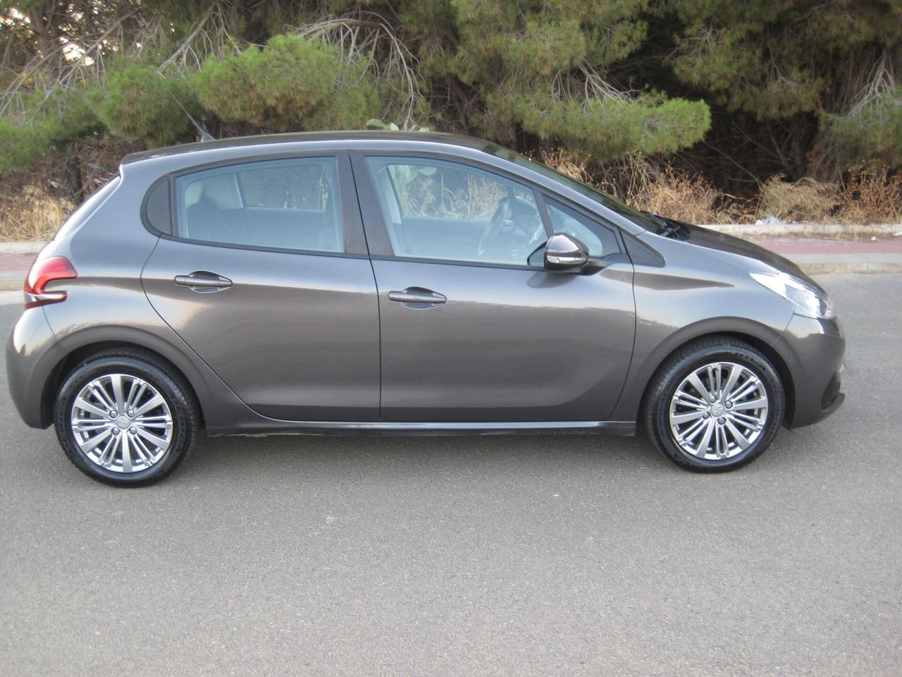 Peugeot 208 PureTech 82 5 porte Active