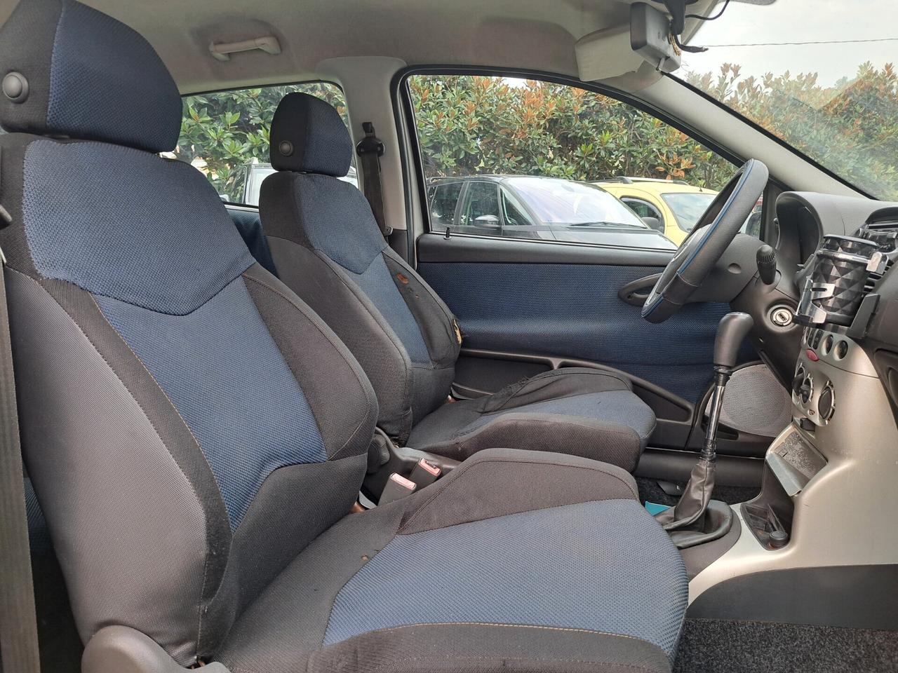 Fiat Punto 1.9 JTD 3 porte Sporting