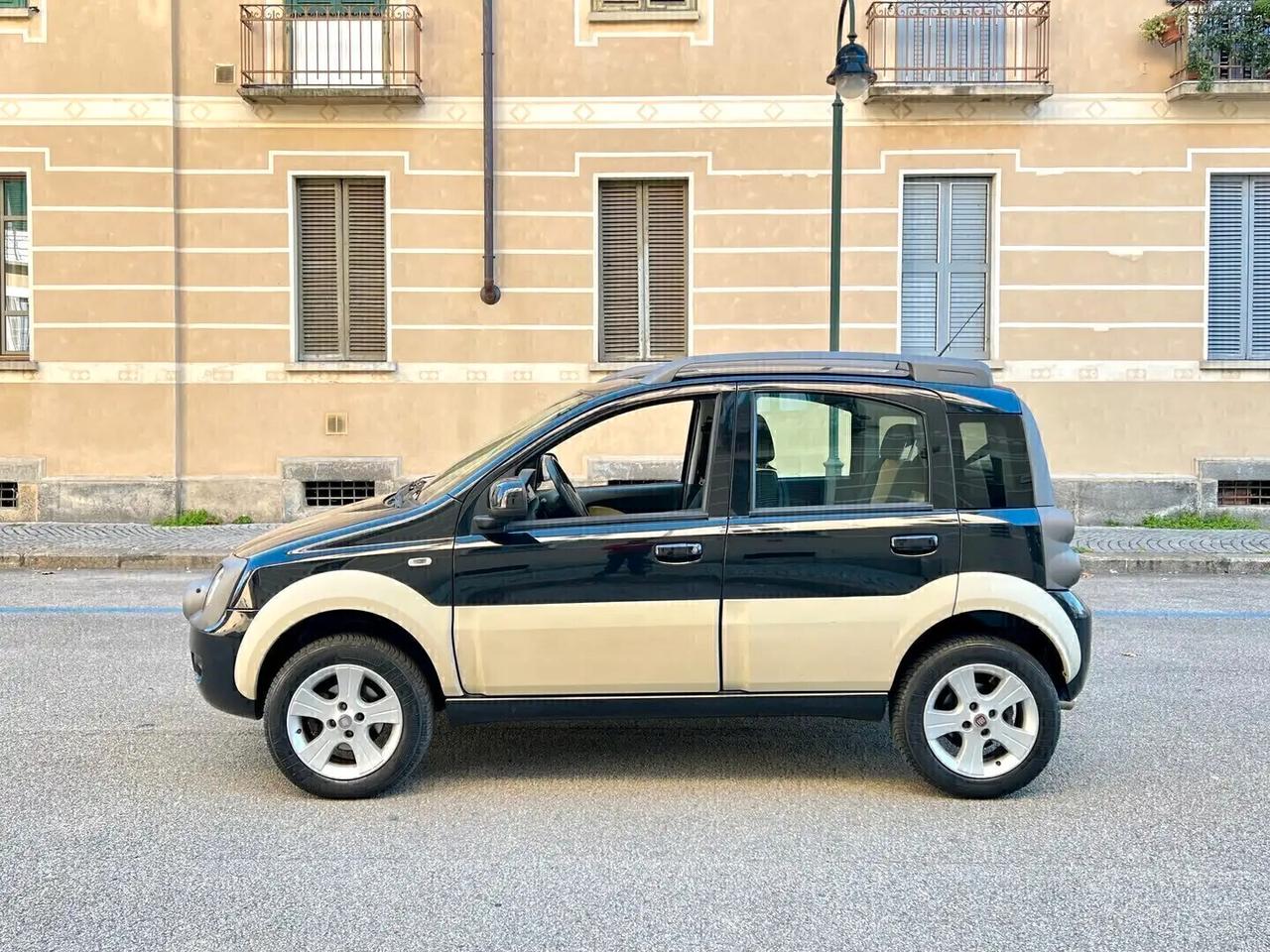 Fiat Panda 1.3 MJT 16V DPF 4x4 Cross