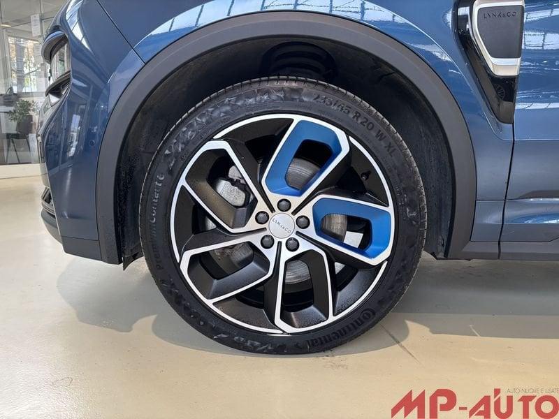 Lynk & Co 01 01 PHEV