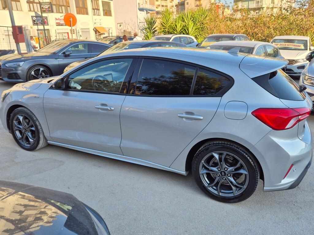 Ford Focus ST-LINE 1.5 EcoBlue 120CV