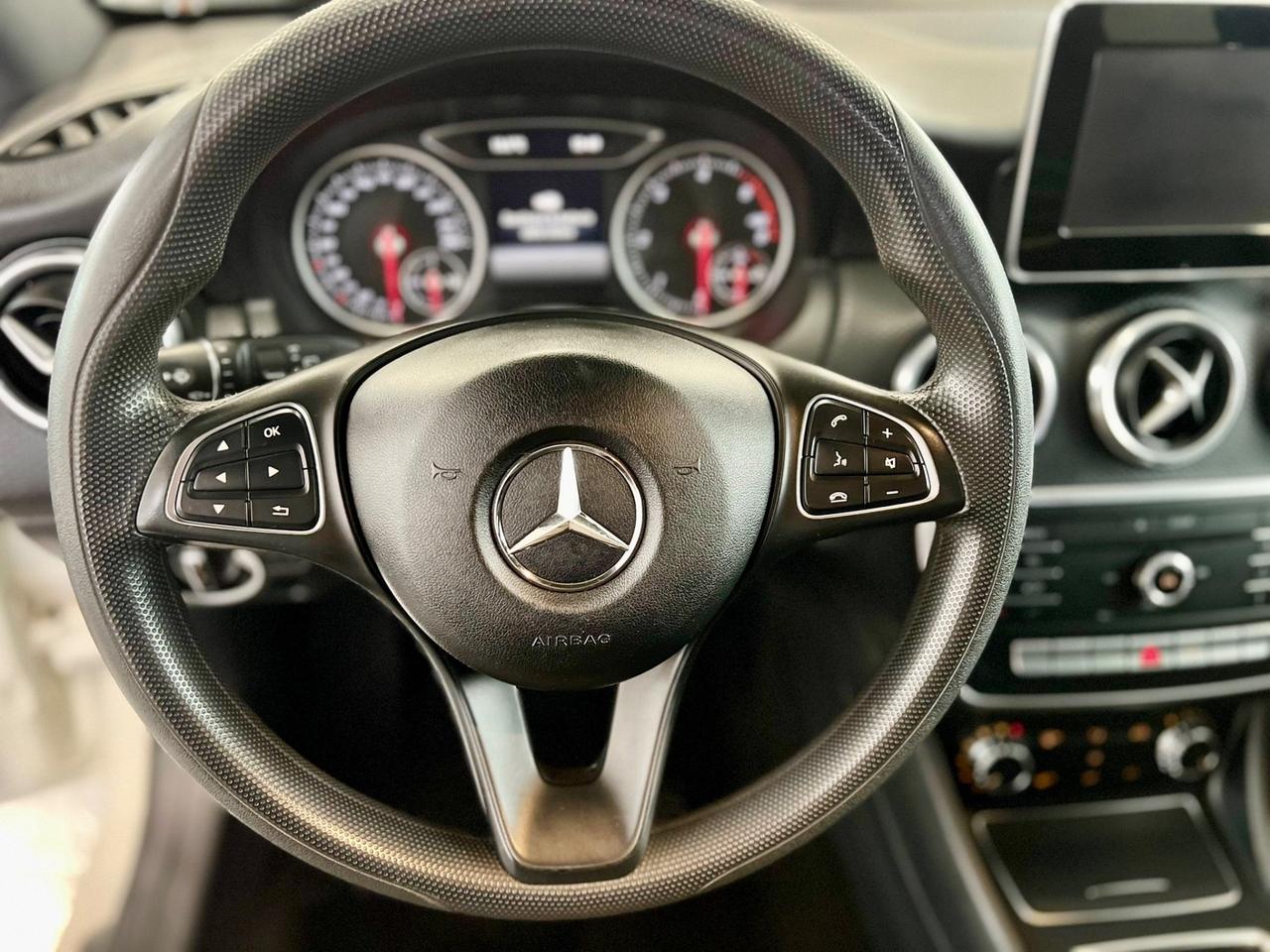 Mercedes-benz A 180 d Sport