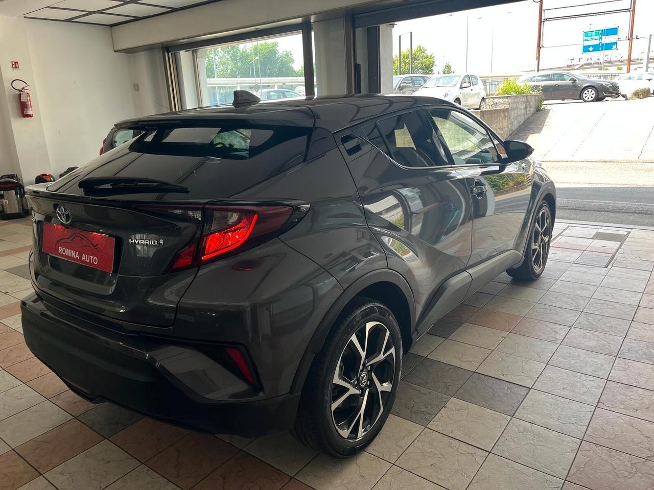 Toyota C-HR 1.8 Hybrid E-CVT Trend ADATTA AI NEOPATENTATI