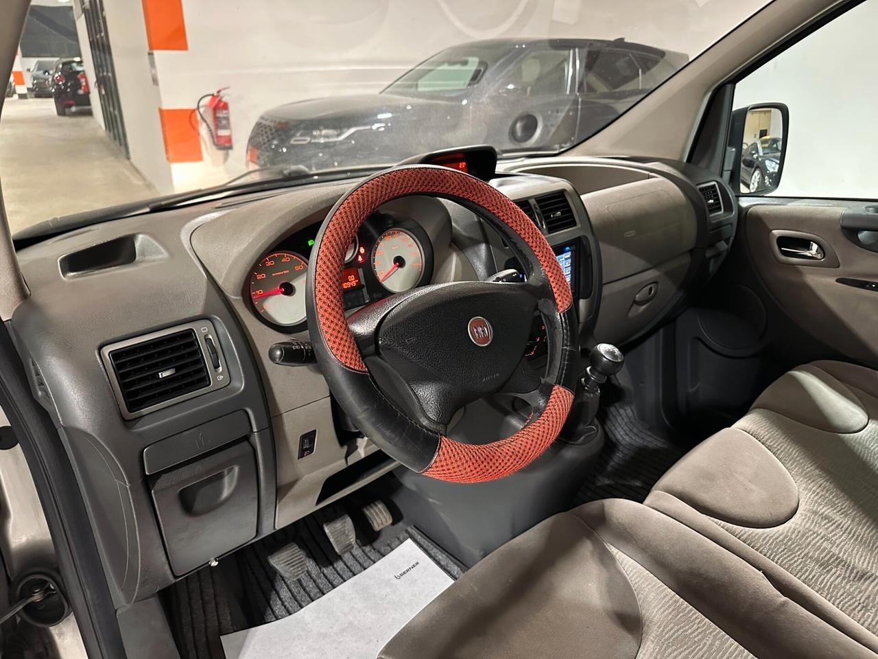 Fiat Scudo 1.6 MJT AUTOCARRO 5 posti - UNICOPROP.