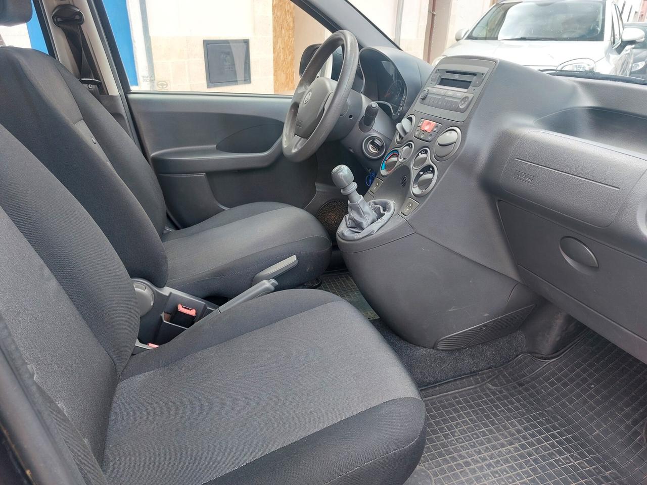 FIAT PANDA 1.2 BENZ 51KW 70CV CLIMA SERVOST BLOCKSHAFT