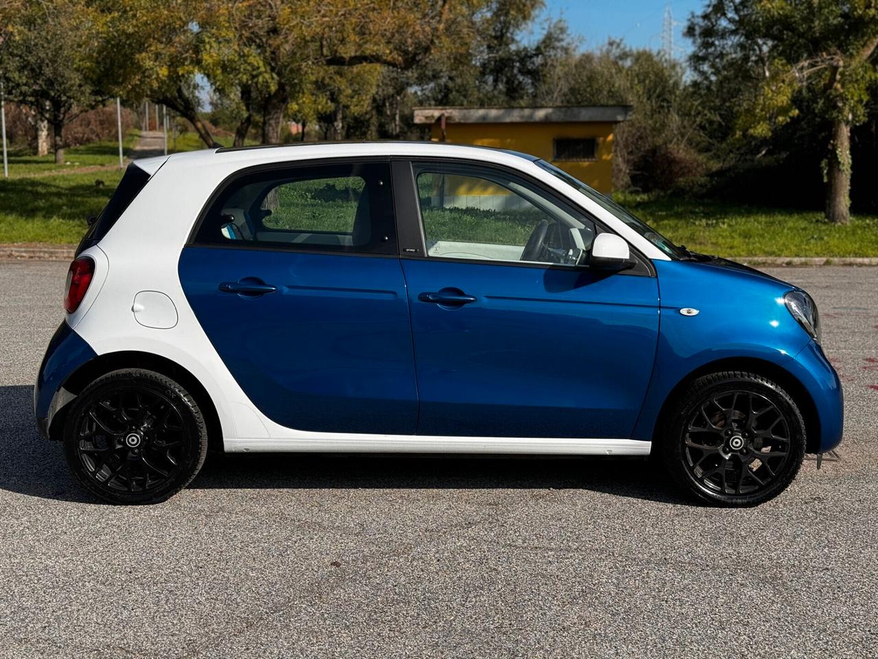 Smart ForFour 70 1.0 twinamic Proxy -TUA SENZA VINCOLI-