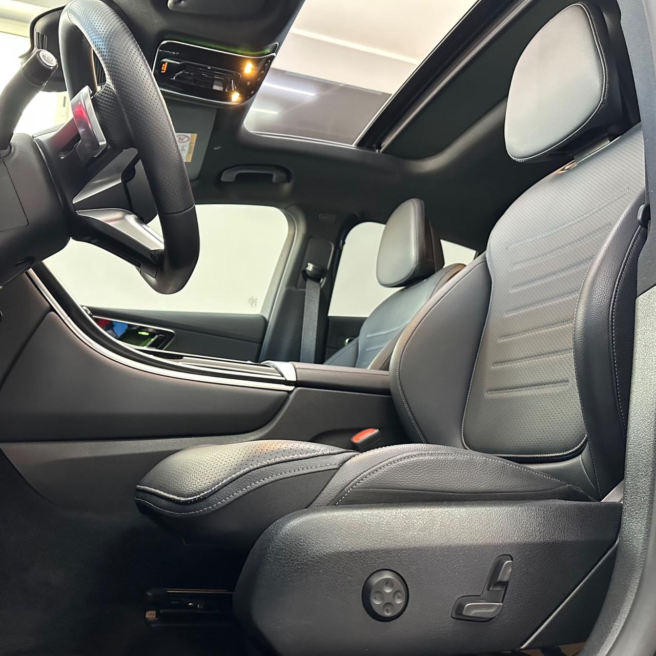Mercedes-benz GLC 300 d Coupé AMG Premium Plus 4matic (eq-power)