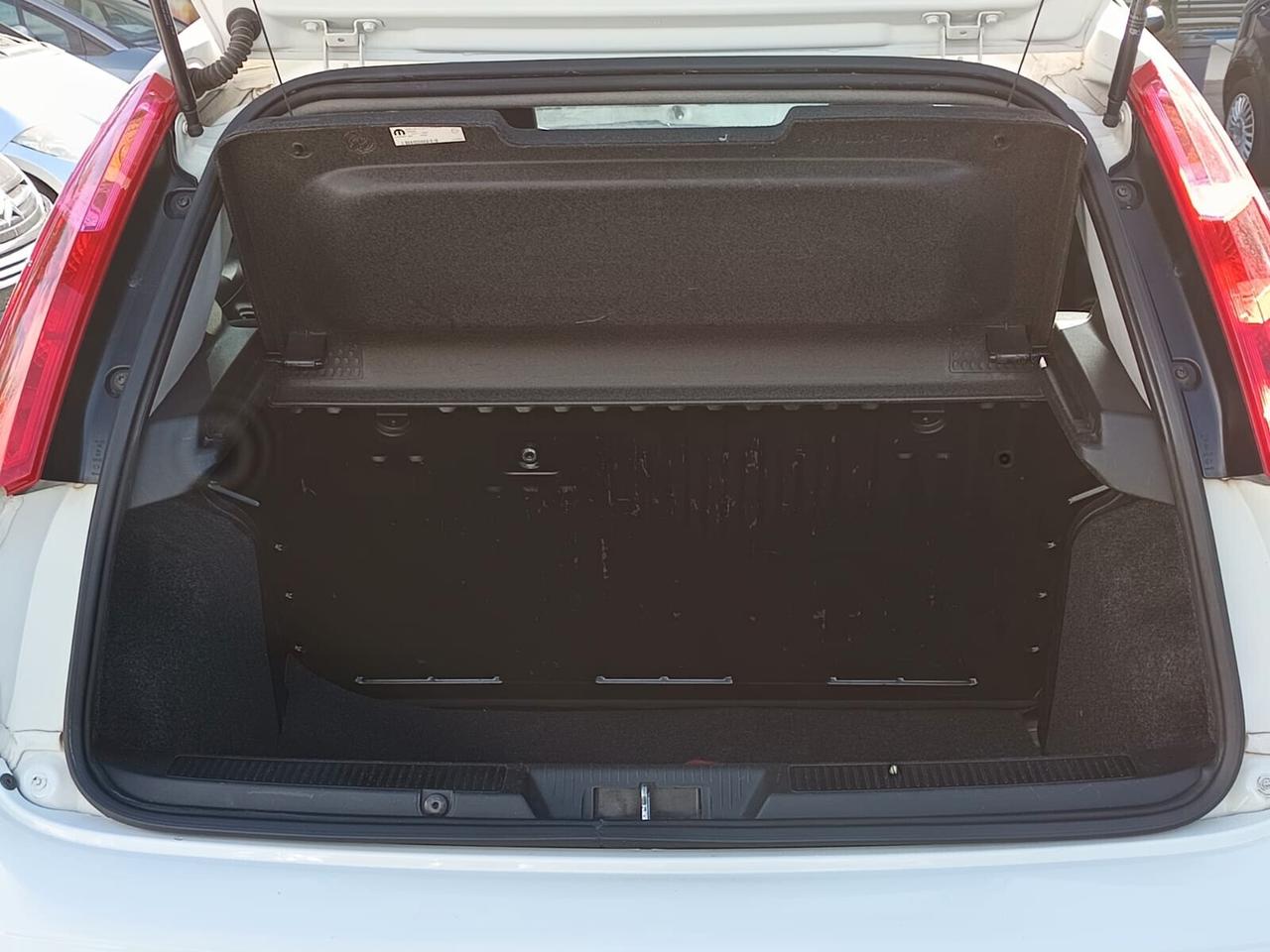 Fiat Punto 2017 - 1.3 MJT II Lb automobili