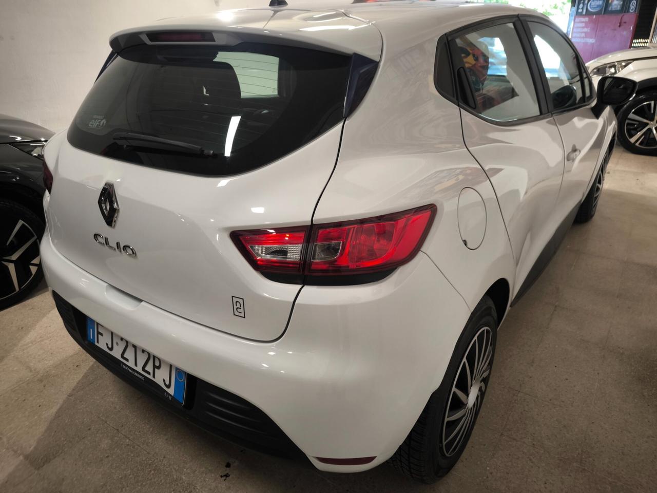 Renault Clio 1.2 75CV 5 porte Life