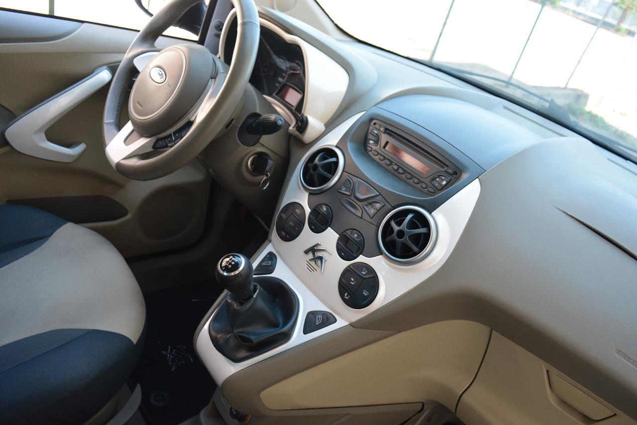 Ford Ka 1.2 8V 69CV Titanium