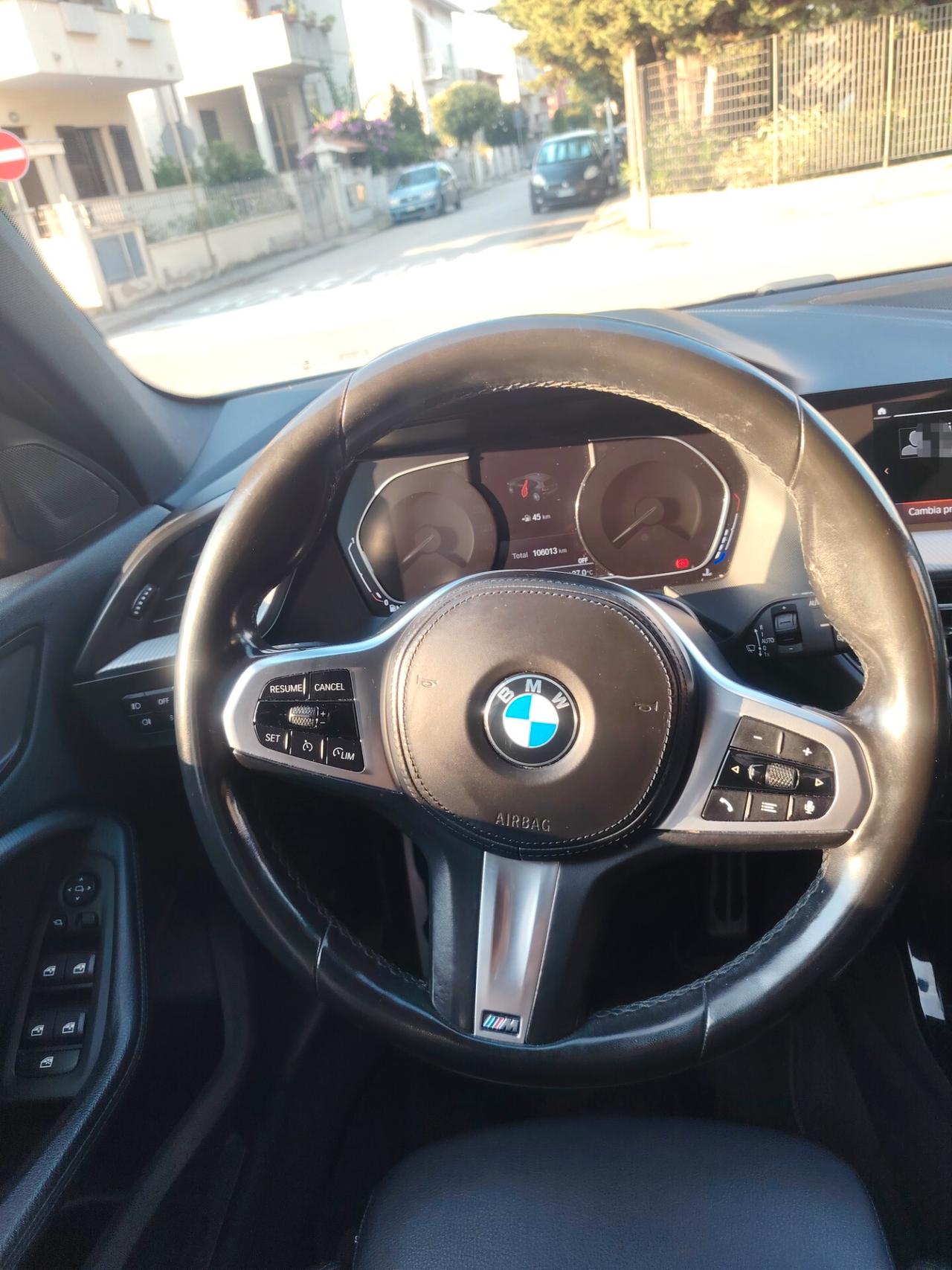 Bmw 116 116d 5p. Luxury