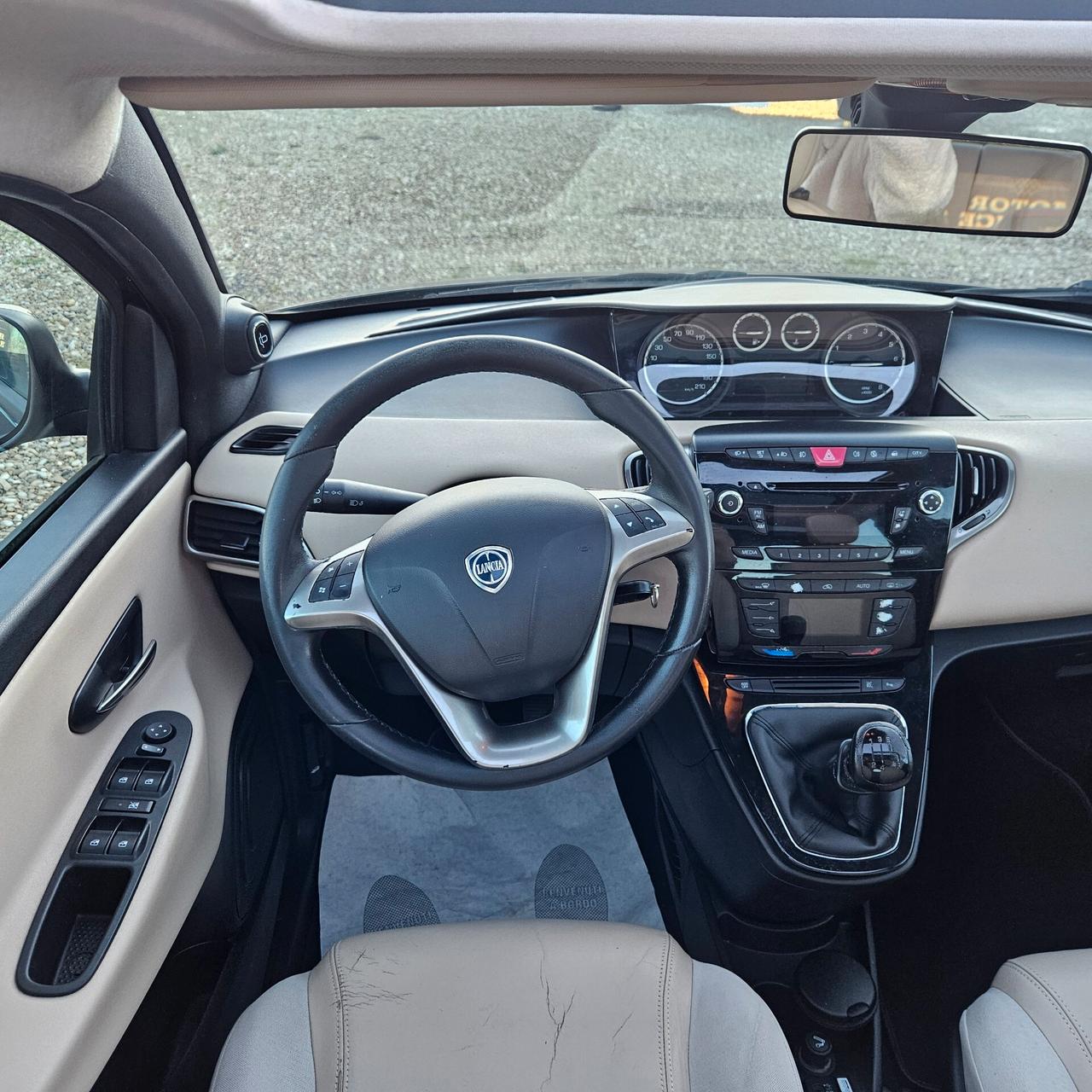 Lancia Ypsilon 1.2 Platinum PREZZO FINALE
