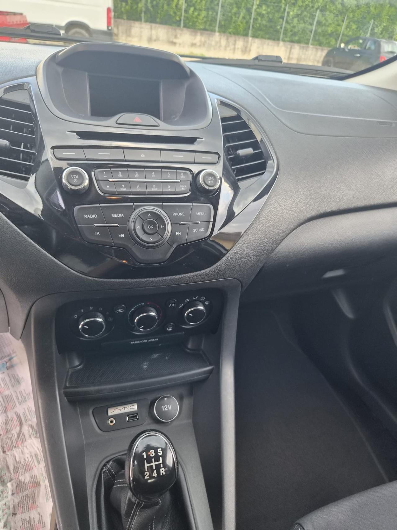 Ford Ka 1.2 Ti-VCT 85CV Black & White - garantita 12 mesi