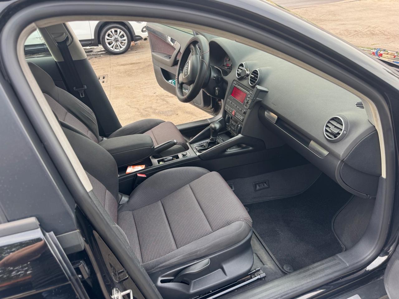 Audi A3 2.0 16V TDI Ambiente