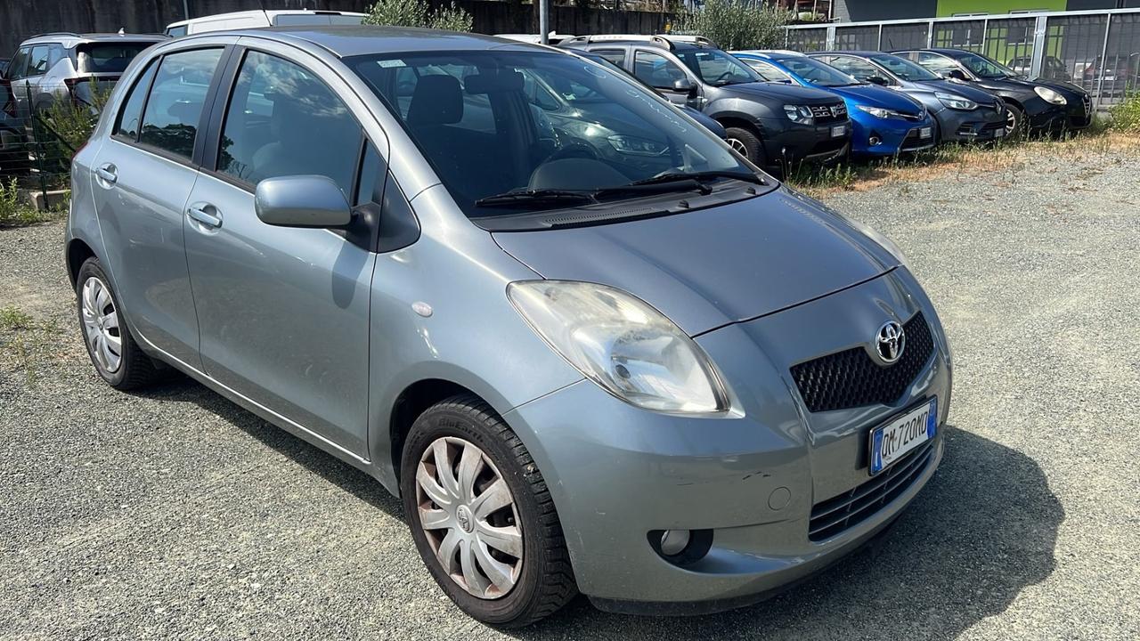 Toyota Yaris 1.3 5 porte M-MT Sol