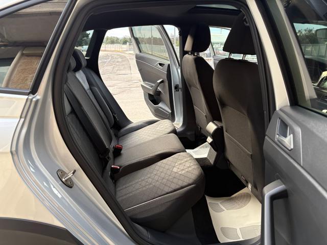 VOLKSWAGEN Taigo 1.0 TSI 115 CV R-Line TETTO APR/PAN