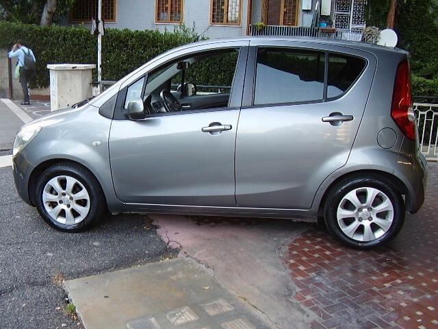 Opel Agila 1.2