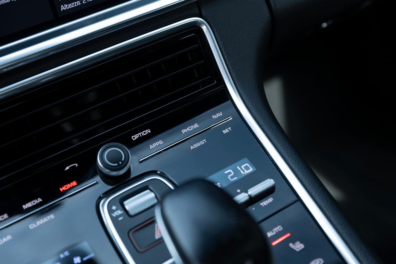 Porsche Panamera 2.9 4