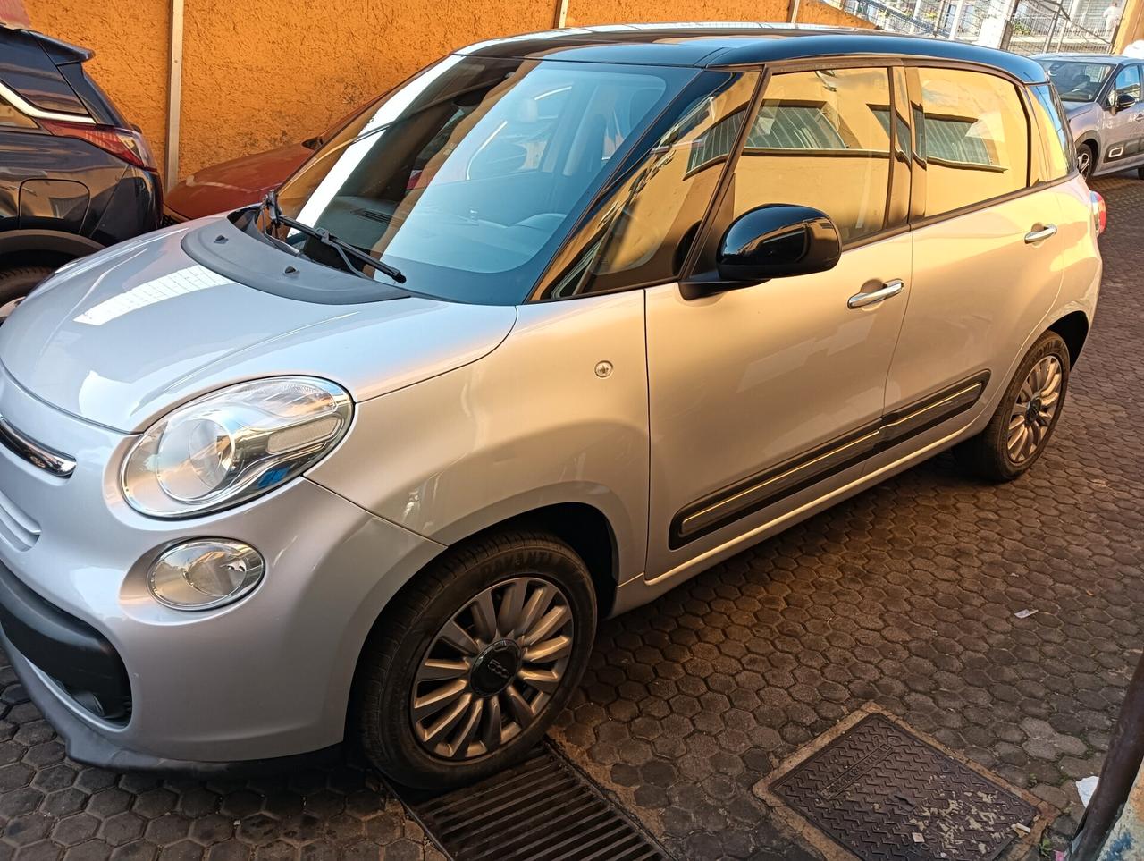 Fiat 500L 1.3 Multijet 85 CV Lounge con tetto panoramico elettrico