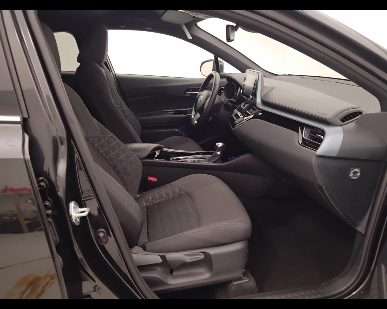 TOYOTA C-HR I 2020 - C-HR 2.0h Trend e-cvt