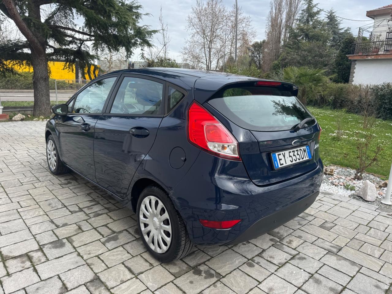 Ford Fiesta 1.5 TDCi 75CV 5 porte Business OK NEOPATENTATI
