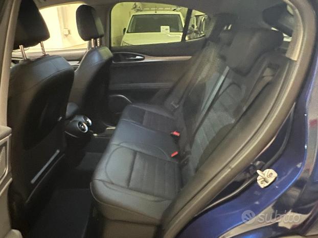 ALFA ROMEO Stelvio 2.2 Turbodiesel 210 CV AT8 Q4