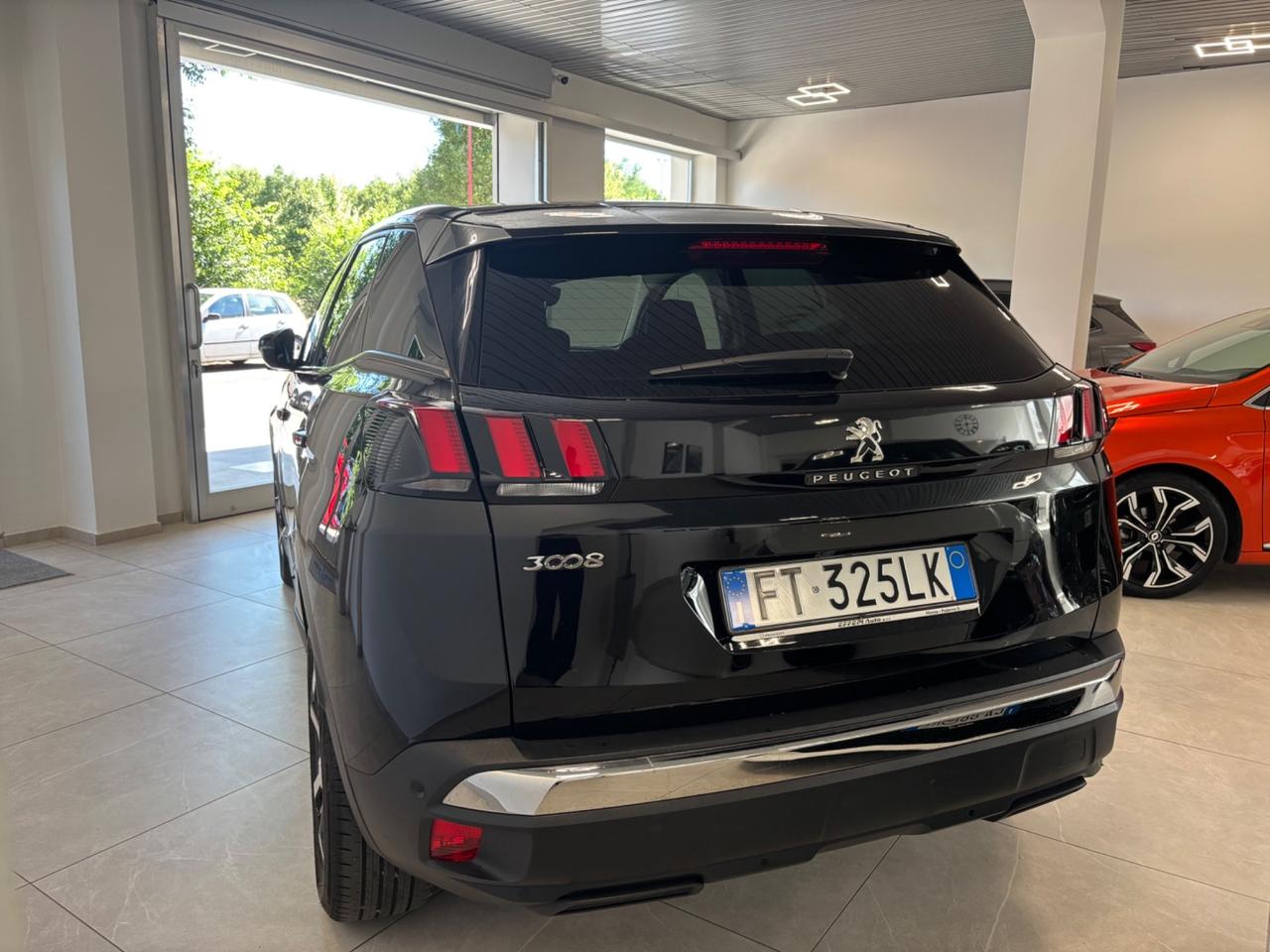 Peugeot 3008 BlueHDi 130 S&S EAT8 Allure
