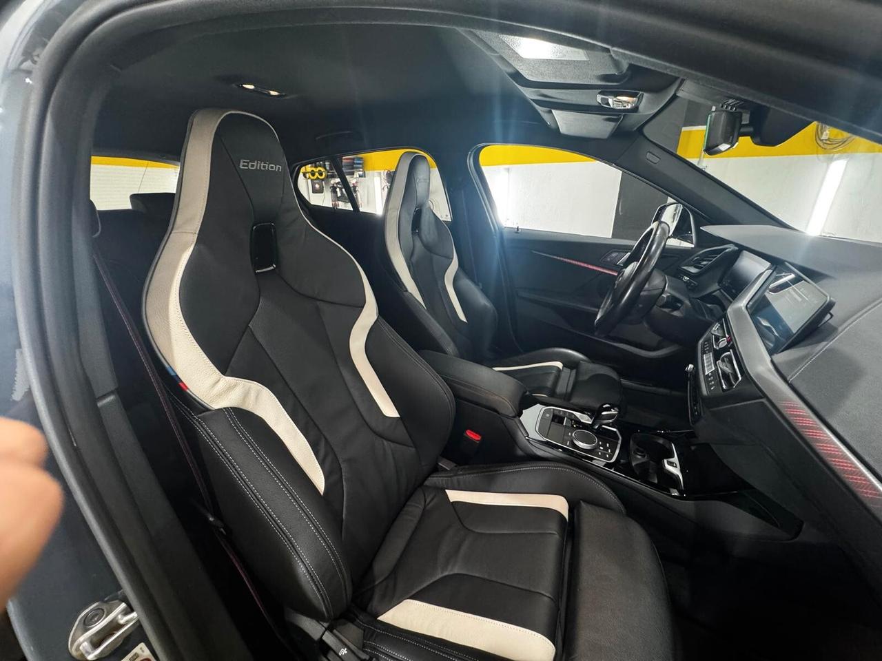 Bmw 118 118d 5p. Msport