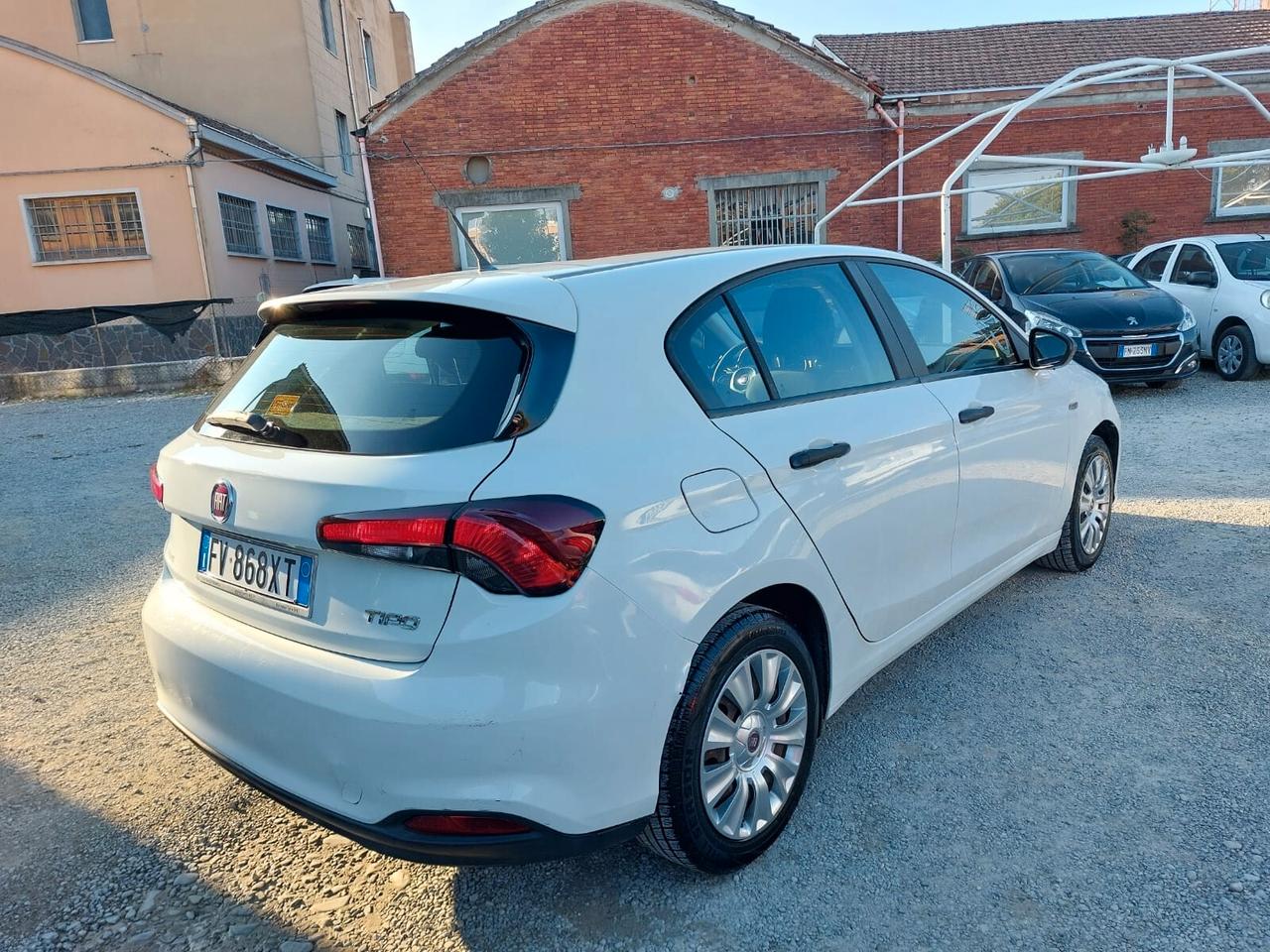 Fiat Tipo 1.4 5 porte Lounge 66000 km UNICO PROPRIETARIO