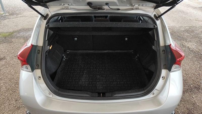 Toyota Auris 1.8 Hybrid Active