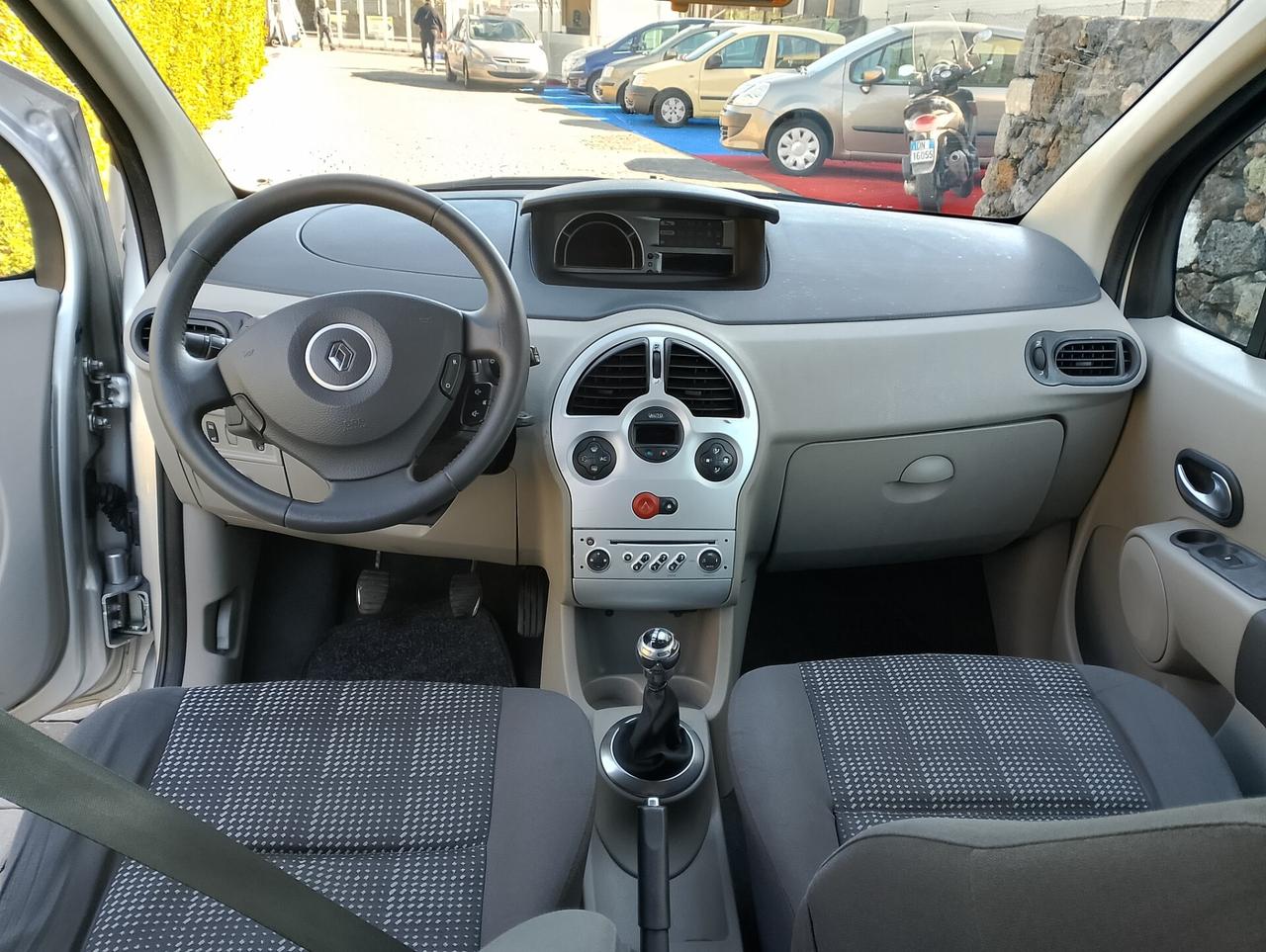 Renault Modus 1.5 dCi 70CV Confort Authentique