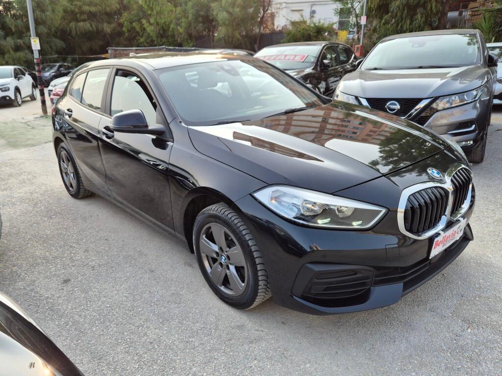 Bmw 116 116d 5p. Business Advantage