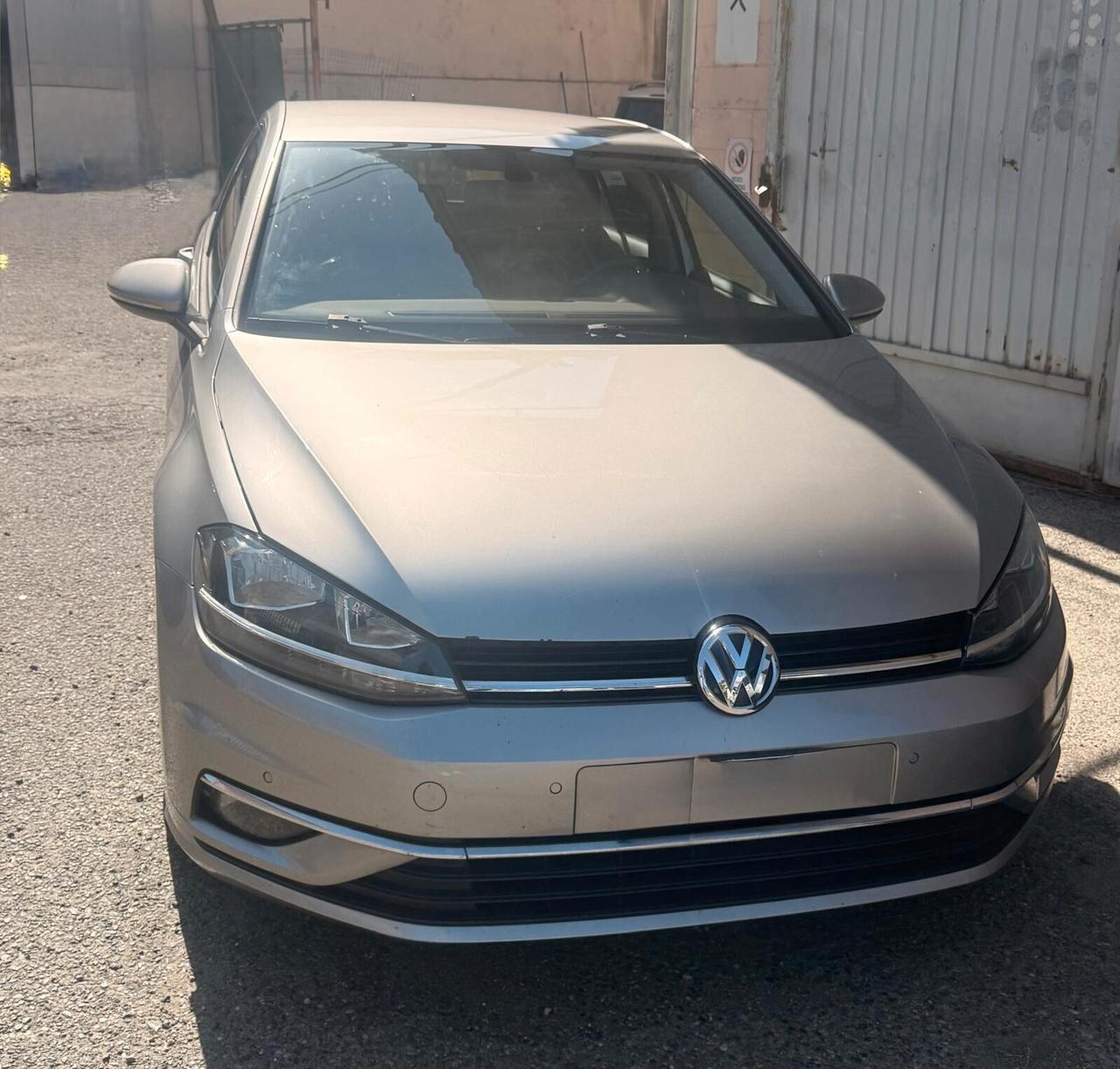 Volkswagen Golf Variant 1.6 TDI 115 CV DSG Business BlueMotion Tech.