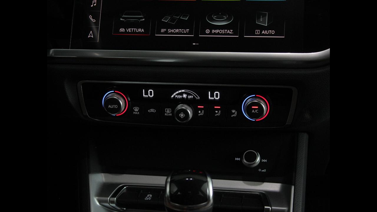 AUDI Q3 II 2018 - Q3 35 1.5 tfsi Business Advanced s-tronic