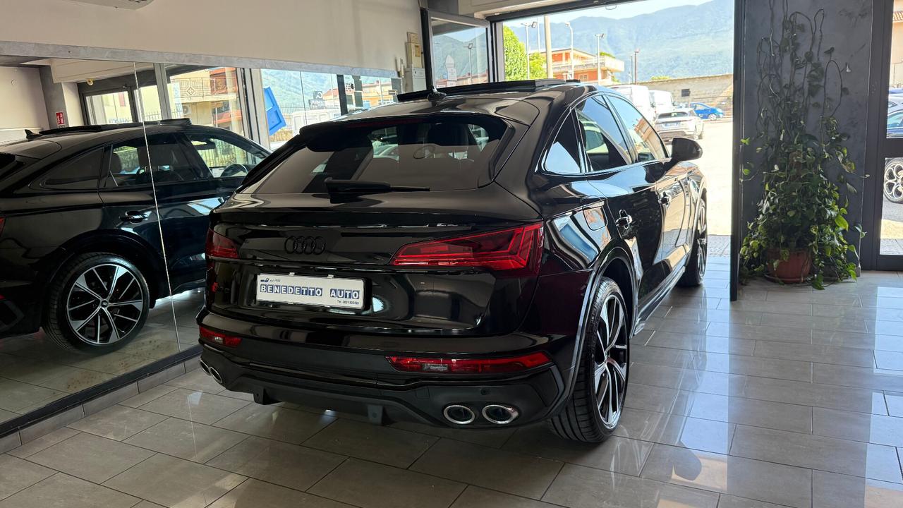 AUDI SQ5 SPORTBACK TETTO IDENTITY BLACK