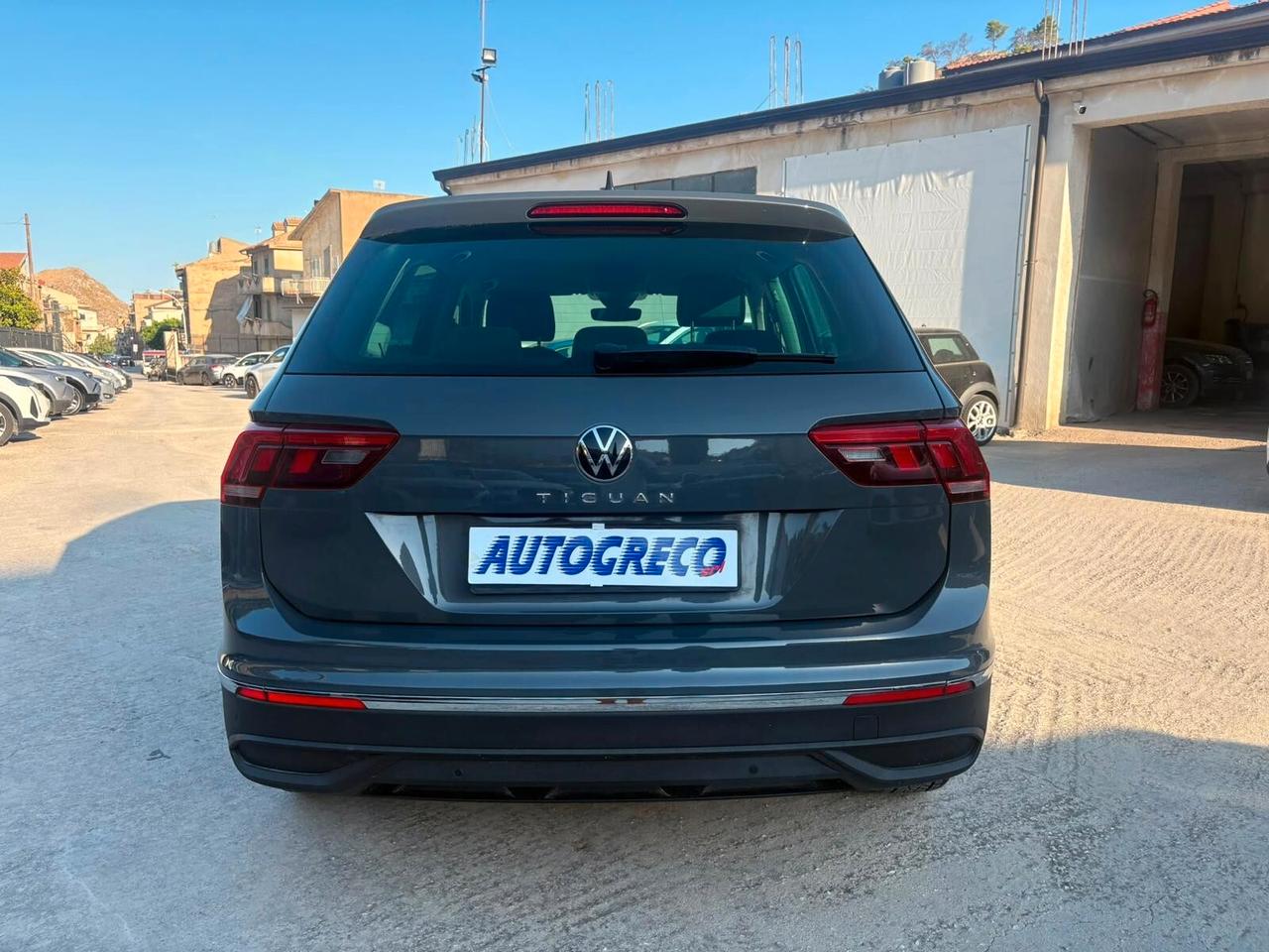 Volkswagen Tiguan 2.0 TDI 150 CV SCR DSG R-Line