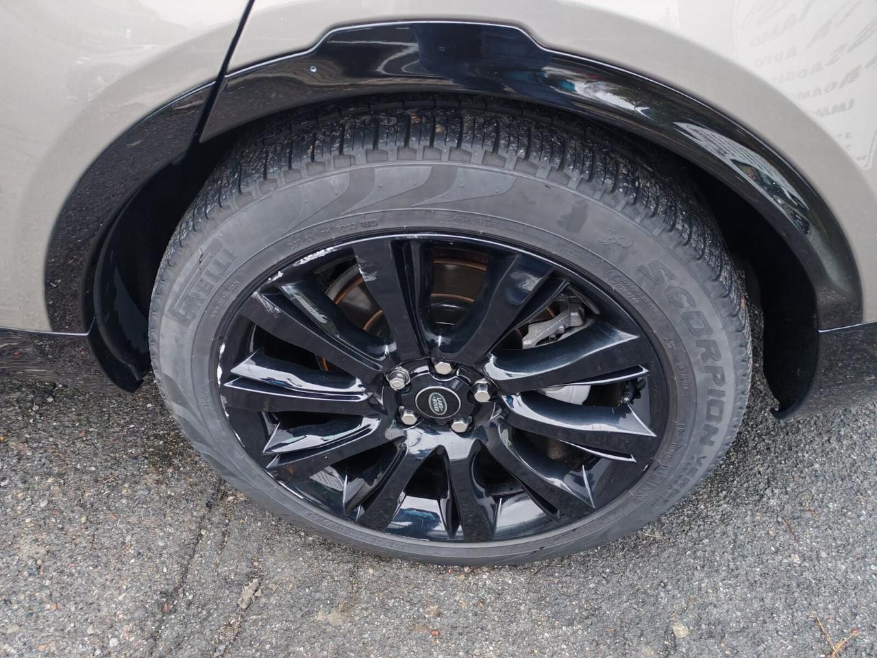 Land Rover Discovery 3.0D I6 249 CV AWD Auto R-Dynamic HSE