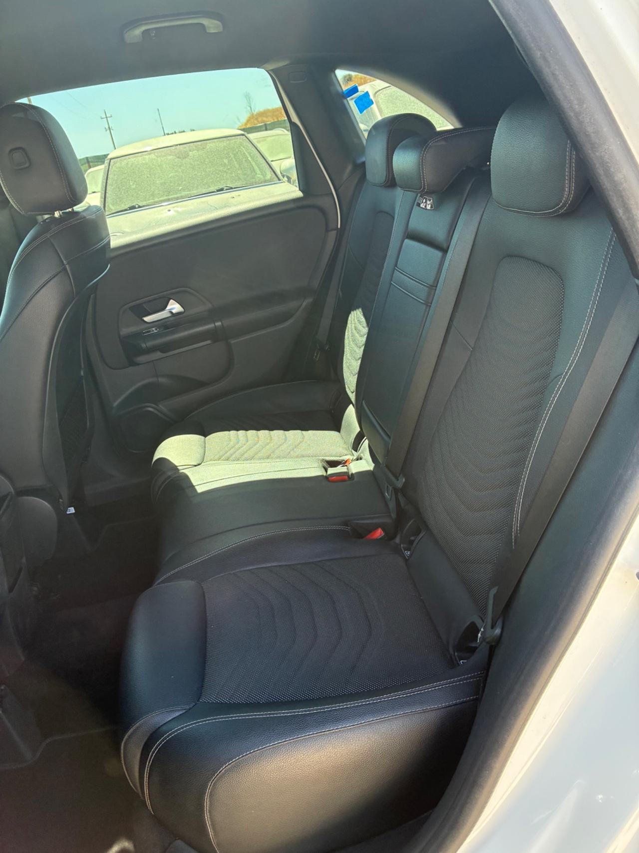 Mercedes-benz B 180 d Automatic Business Extra